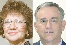 Jurists Plan to Pass Robes Along