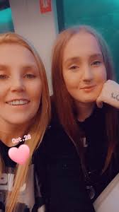 Can you add person to family photo?