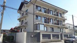 Casa in culori, este situată la mai puțin de 100 m de plaja si este compusă din camere cu bai proprii, amenajate modern si totodata specific vămii. Casa In Culori Vama Veche Bed Breakfast Vama Veche