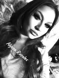 Monique Rosales's Instagram, Twitter & Facebook