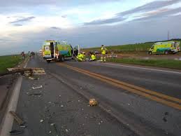 pai e filho morrem em grave acidente na br 163 enquanto trabalhavam pai e filho pai ser pai