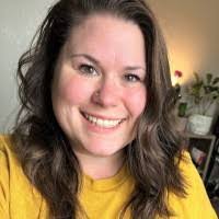 Stephanie Bartz's Instagram, Twitter & Facebook