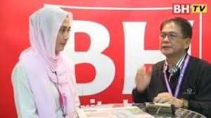 Dira, who heads the puteri umno division in jasin, melaka, told malaysiakini that men play a critical role in stopping. Lintas Langsung Bersama Exco Puteri Umno Dira Abu Zahar Youtube