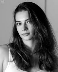 Photographed by me ©️ Instagram.com/BrianTheShooterr Model IG: @ iizabeelll  🖤