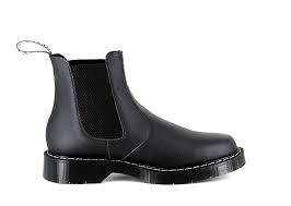 Shop men's chelsea boots for the latest styles of the iconic leather ankle boot. Veganer Chelsea Boot Vegetarian Shoes Airseal Chelsea Boot Black Avesu Vegan Shoes