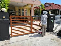 Model pagar rumah tembok minimalis terbaru ndik home. Tembok Rumah Terkini Desainrumahid Com