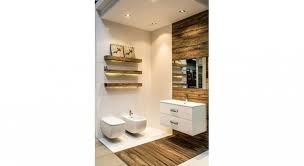 Salle De Bains 20 Erreurs D Amenagement A Ne Pas Commettre Salle De Bain Baignoire Diy Et Salle De Bain Simple
