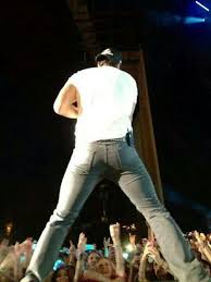 Birds Need Bees And Ice Needs Whiskey Amanda I M Almost Certain This Is At Villa Rica Luke Bryan The Band Perry Country Boys