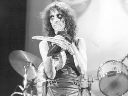 Check out her new documentary suzi q, out now! Alice Cooper Says Shock Rock Would No Longer Work You Could Cut Off Your Arm And Eat It On Stage And It Wouldn T Matter Guitar Com All Things Guitar