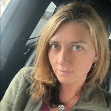 how bad is the pain from getting ur nipples done?????