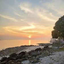 Sehingga tidak heran kalau sumatera utara memiliki banyak wisata pantai yang. Pantai Cermin Wisata Waterpark Dengan View Pantai Dan Resort Yang Menawan Tempat Me