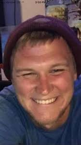 I'd like to remind everyone that if you think you see Michael to please  take a picture of anything that you can. Feet, face hands, arms literally  anything instead of a bland