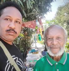 When Traditional Barter System still exists and keeps rolling between the  Manus South Coast Islanders and Mainlanders. Helping is caring