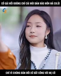 Cô gái nổi khùng chi vào cái mũi đám hào môn mà m ắng ch ửi không ai dám ra  cản !