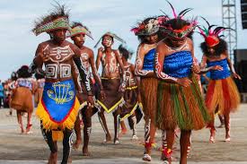 Maybe you would like to learn more about one of these? Tarian Selamat Datang Ungkapan Ramah Dari Suku Khas Papua Pesonaindonesia Kompas Com