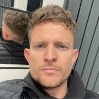 3700+ "Thomas (tom)" profiles