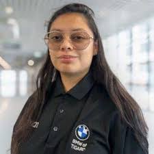 Jennifer Sturm's Instagram, Twitter & Facebook