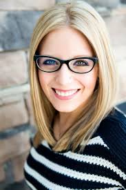 Amber Farley's Instagram, Twitter & Facebook