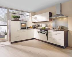 Nolte küche magnolie hochglanz/weiß/creme /neuwertig/nobilia/ikea. Moderne Einbaukuche Mit Einer Front In Kunststoff Magnolia Eine Vielfaltige Farbauswahl Fur Front Korpus Und Arbeitsplatten St Einbaukuche Kuche Nolte Kuche