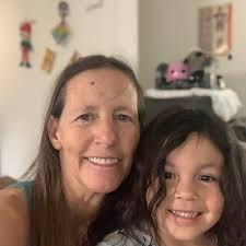 Where is a good place to take kids to play in snow near Phoenix, Arizona?