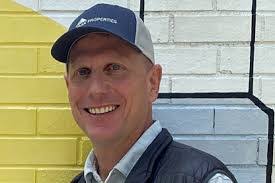 Darren Pierce's Instagram, Twitter & Facebook