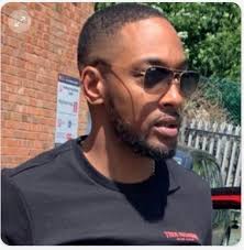 Mars, 49, Birmingham (from London) is anyone with him?