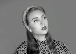 Which self-portrait photo do you like best?