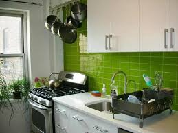 Green glass tile kitchen backsplash. 17 Wow Worthy Green Kitchen Backsplash Ideas For Green Lovers