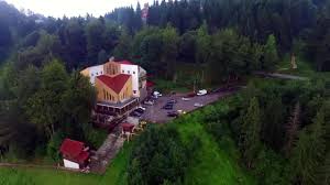 28 locuri in 14 camere. Hotel Restaurant Piatra Craiului Paraul Rece