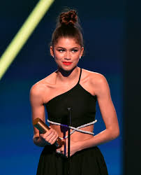 Viimeisimmät twiitit käyttäjältä zendaya (@zendaya). Zendaya Dvazhdy Stala Luchshej Aktrisoj Na People S Choice Awards Buro