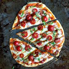 This Margherita Flatbread Pizza Uses Store Bought Flatbread For A Fast And Flavorful Personal Pizza Perfect For Naan Pizza Recipes Flatbread Pizza Naan Pizza