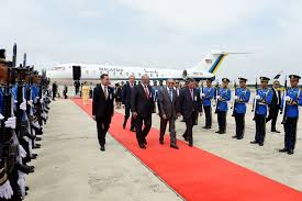 Credited with turning malaysia into a major trading and economic force in southeast asia, mahathir mohamad left politics in 2003, but he returned with a vengeance this year. Prime Minister Mahathir Arrives For Talks With Gen Prayut Thai Pbs World The Latest Thai News In English News Headlines World News And News Broadcasts In Both Thai And English
