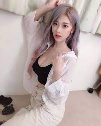 網紅豪奶撐爆比基尼乳暈走光掀暴動
