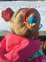 Written by your bffs lilou, lea and the beautiful bun has become very popular lately, have you noticed it around? The 11 Best Crazy Hair Day Ideas The Eleven Best Crazy Hair Wacky Hair Days Crazy Hair For Kids
