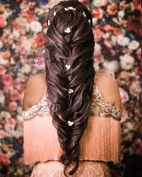 We provide hair information including face shape and hair texture to help you find the perfect long hairstyle that will suit you and look on you best. Top 85 Bridal Hairstyles That Needs To Be In Every Bride S Gallery Shaadisaga