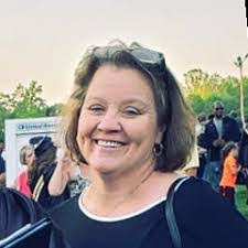 Leigh Broome's Instagram, Twitter & Facebook