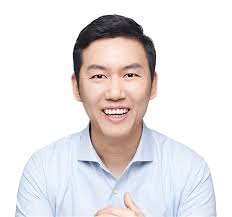 Alex Zhou's Instagram, Twitter & Facebook