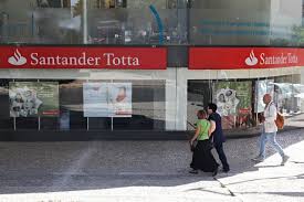 Ciudad grupo santander avda de cantabria s/n 28660 boadilla del monte madrid. Casas De Bancos 124 Imoveis Do Santander Totta Vendidos Em Leilao Por Oito Milhoes Idealista News