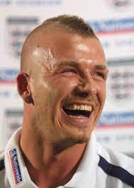 Geburtstag 40 jahre david beckham in. David Beckham Sein Stil Seine Frisuren Gq Germany