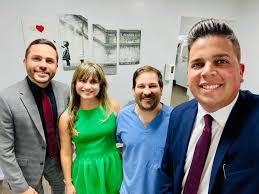 Westside Oral & Maxillofacial Surgery: Dr. Rafael Gavilanes Méndez