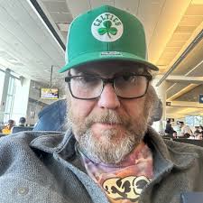 Can you guess who they are? 🤔 Tomorrow, 11 in-form players from leagues  around the world will be up for grabs! Check them out in-game after  maintenance at #POTW (Player of the