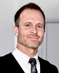 Derek Manis, REALTOR®, Real Estate Agent