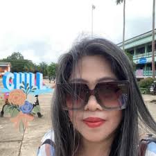 Valentine's Hallway Bamboozle 💓🤣#dogsoffacebook #funnyreels #huskylife  #lol #dogs #funnydogs #dogreels #husky #dogsofig #Huskies #dogchallenge  #huskylife #cutedogs #valentinesday #bemyvalentine  #obstaclechallenge#obstaclecourse