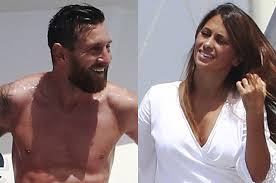 17:56 зарубежные барселона предложила контракт месси до 2023 года 12 Lionel Messi S Zhenoj I Detmi Otdyhaet Na Ibice Posle Proigrysha Na Chm 2018 Spletnik