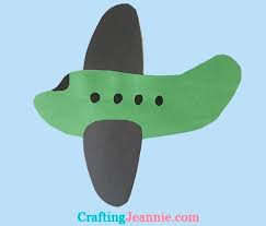 Download, print and cut out the free printable vintage airplane cut out. Airplane Craft For Preschoolers Free Template Crafting Jeannie Crafting Jeannie