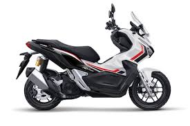 Banyak sekali jenis daftar harga motor dibawah 1 juta yang dijual sekarang ini di beberapa kota seperti kota bogor, cimahi, cirebon, depok lihat juga beberapa daftar harga lainnya seperti motor yamaha bebek motor yamaha matic dan juga kawasaki suzuki dengan harga yang murah di sini. Daftar Harga Motor Matik Honda 150 Cc Di Bulan Oktober 2020 Termurah Mulai Rp 24 Jutaan Pikiran Rakyat Com