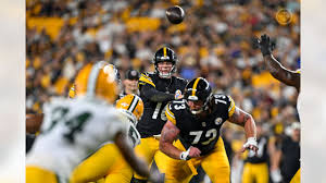 Steelers roll past Packers, 28-9, to open preseason