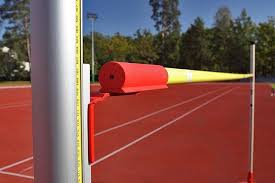 Moim rekordem życiowym jest 155 cm które skoczyłem w 6. Poprzeczka Wyczynowa Skok Wzwyz Elastyczna Polanik Pw 400 Sklep Sportowy Kajasport
