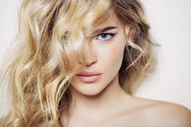 Ready to go blonde or try a lighter look on budget? How To Lighten Hair Superdrug