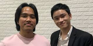 He graduated from acs international in singapore with an international baccalaureate diploma. Foto Bareng Azka Corbuzier Penampilan Kaesang Pangarep Jadi Sorotan Merdeka Com